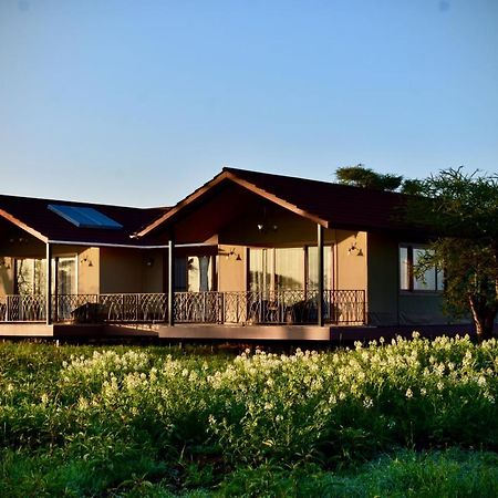 Serengeti Sametu Camp Экстерьер фото