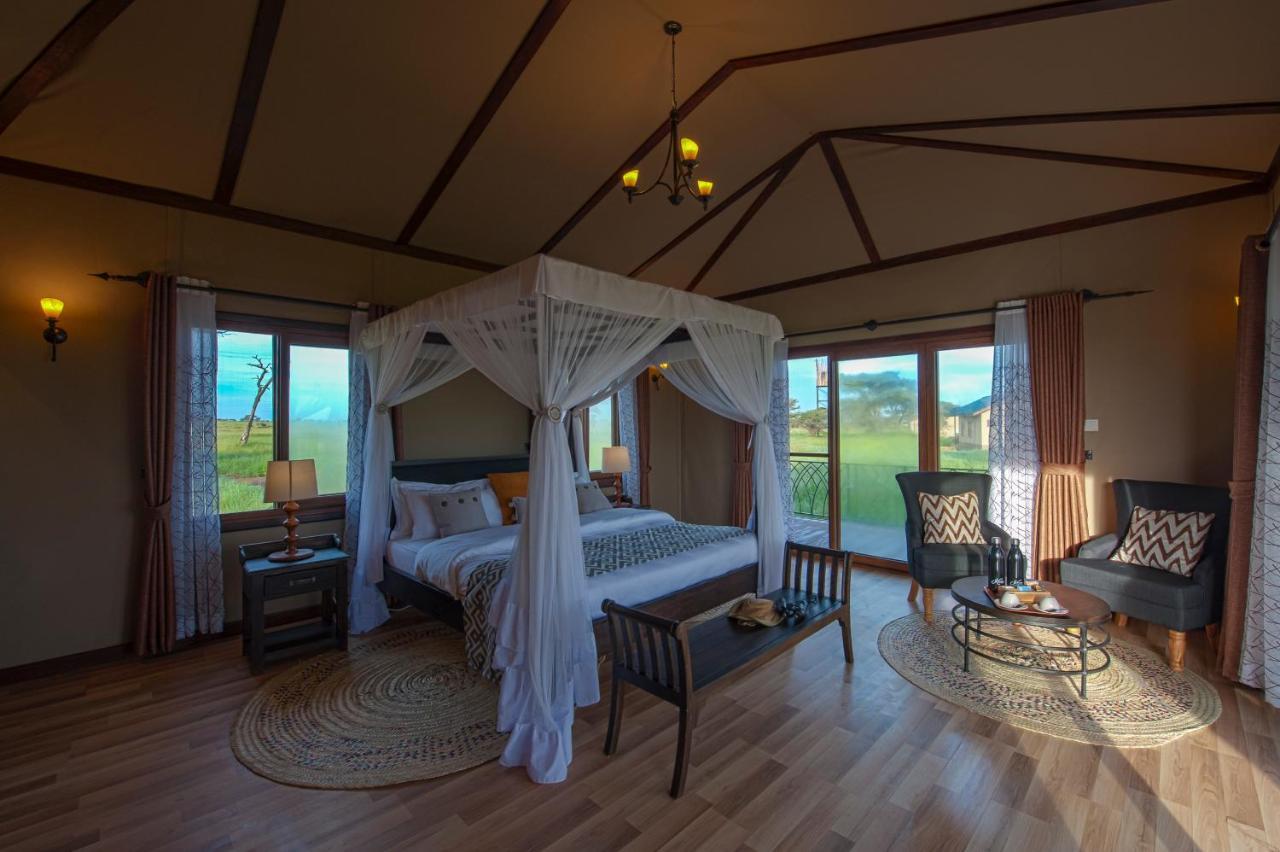 Serengeti Sametu Camp Экстерьер фото